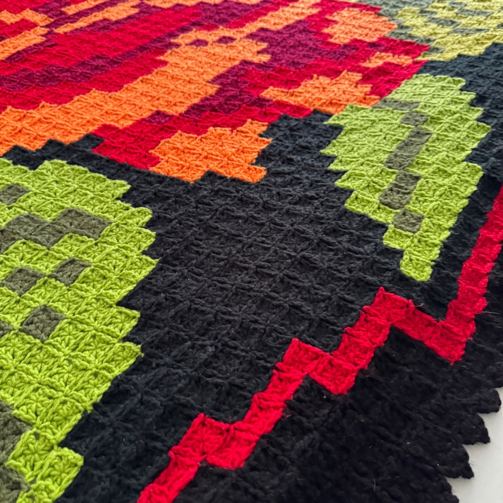 Handmade Crochet Rose Throw Blanket Black Red Orange Floral Pixel Afghan 72x70" - Picture 10 of 14